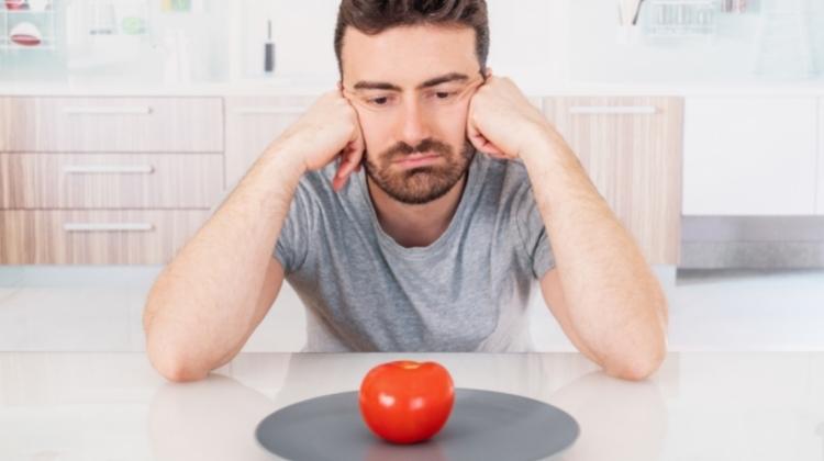 گرسنگی باعث حواس پرتی میشود